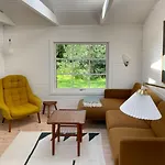 Elegant Summer House Close To The And Forest *